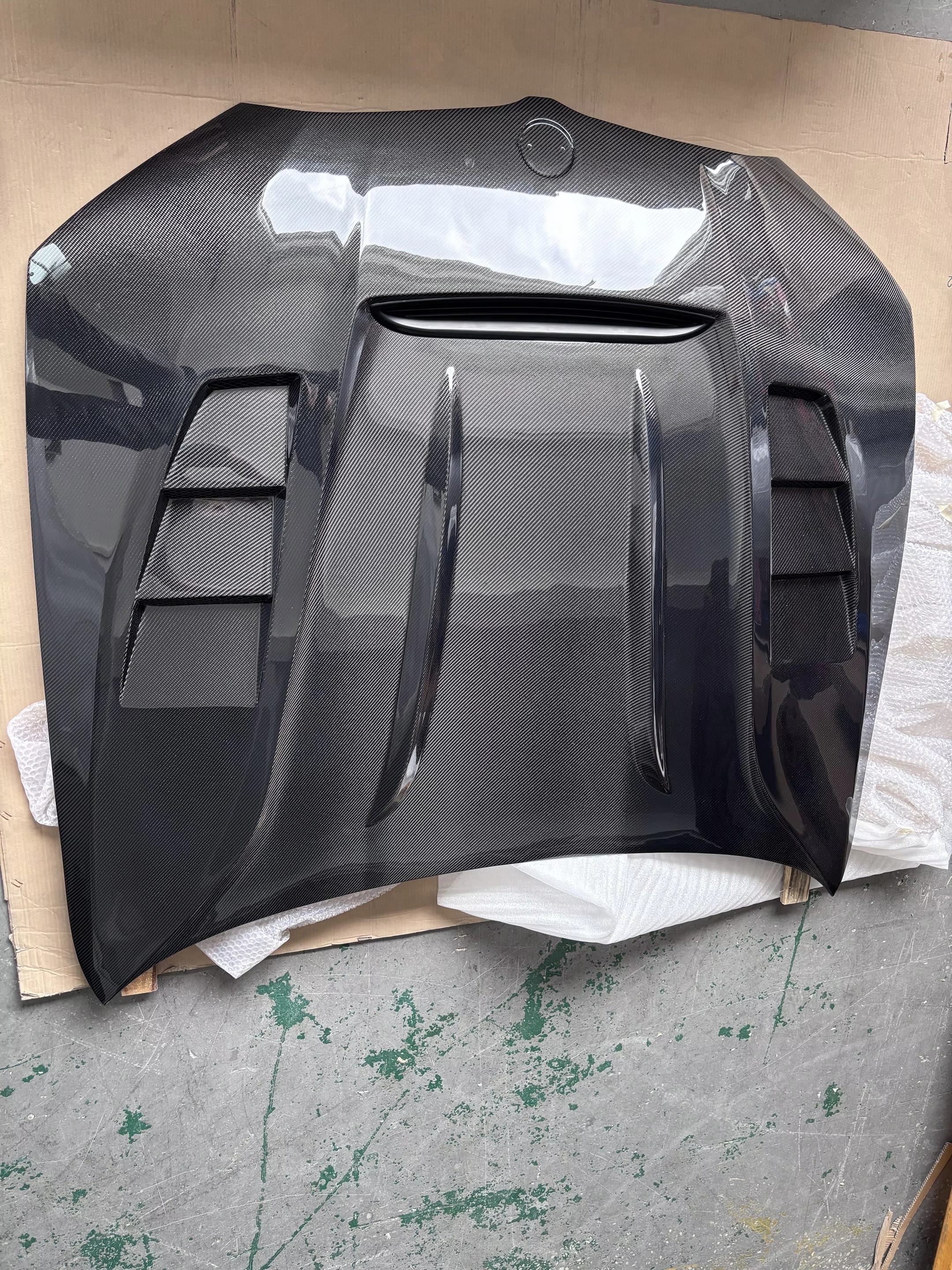 Carbon Fiber Vented Engine Hood Bonnet - BMW G20 3 Series