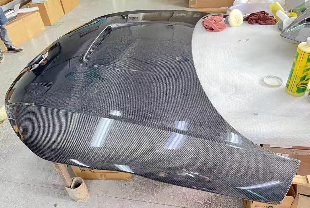 Carbon Fiber Front Engine Hood Bonnet - 15-19 Audi TTRS MK3 8S