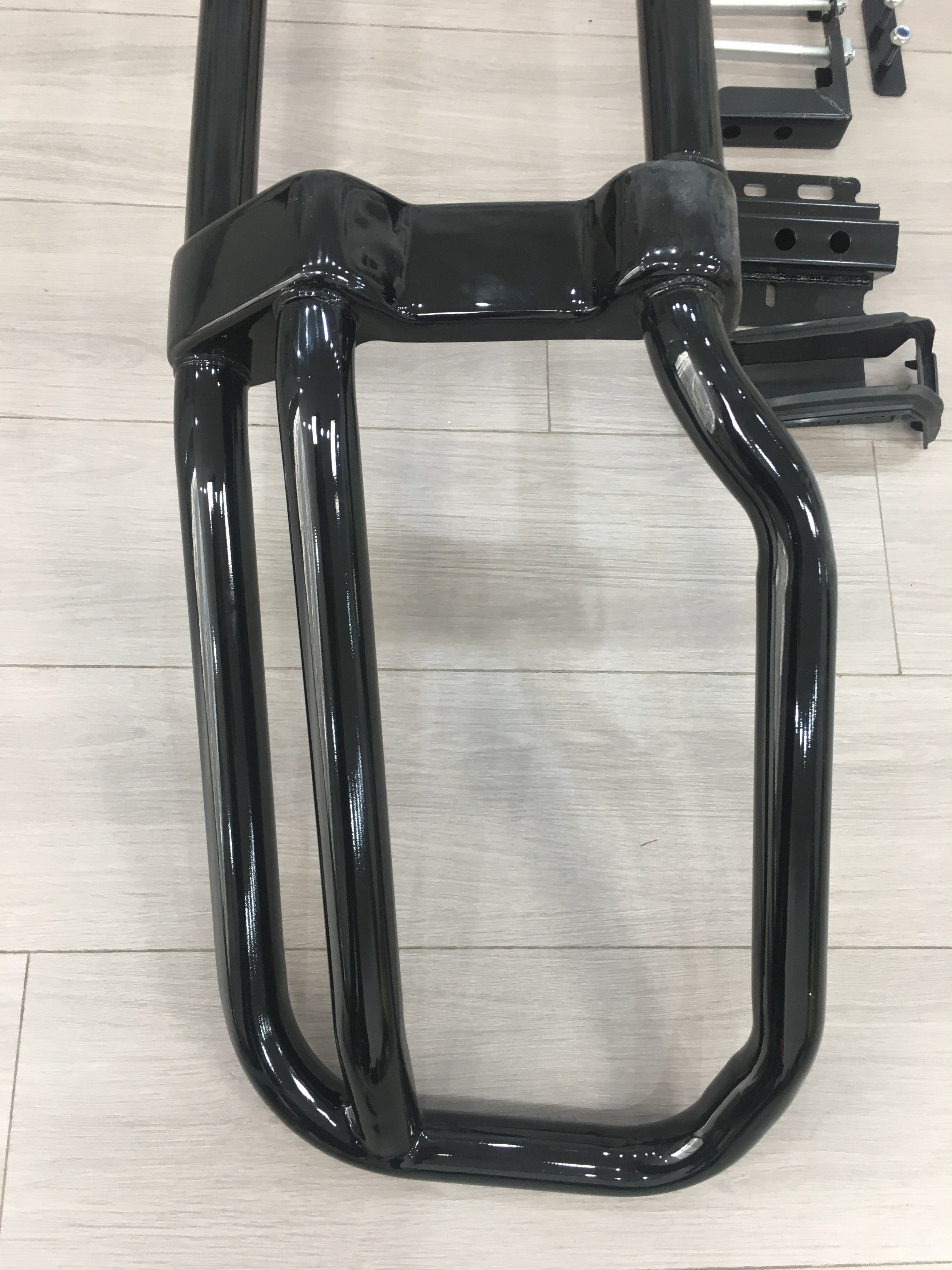 Gloss Black Front Guard Crash bar - Mercedess Benz W465 G Wagon 2024+