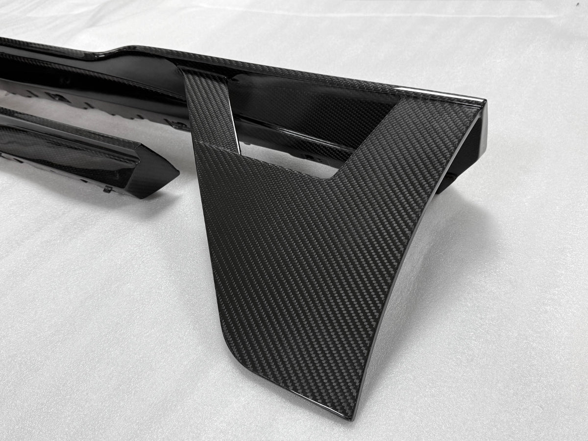 Carbon Fiber DK Style Side Skirts - Lamborghini Revuelto