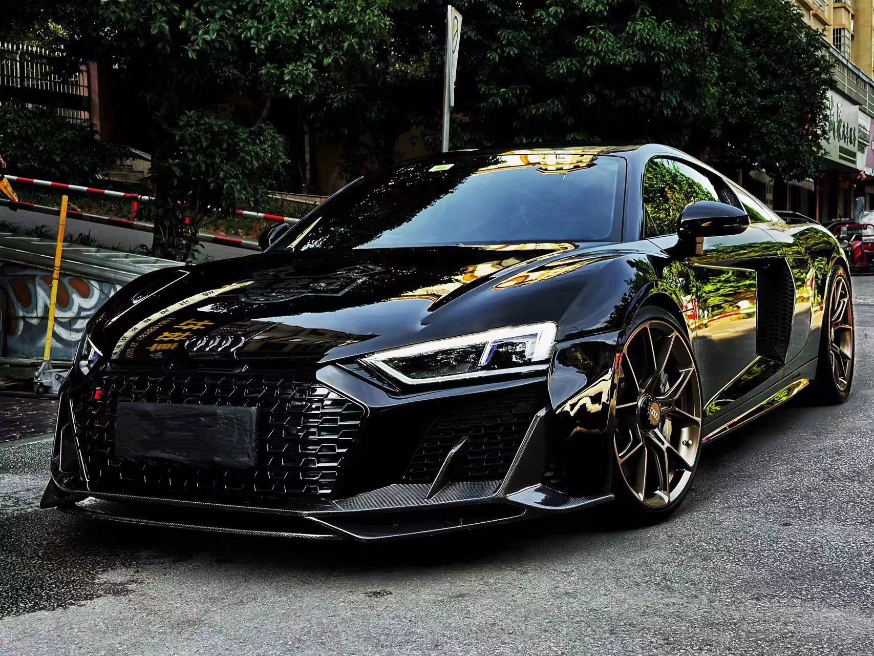 2017-2018 Face Lift Bumper Conversion Kit to 2019-2023 - Audi R8 Gen 2