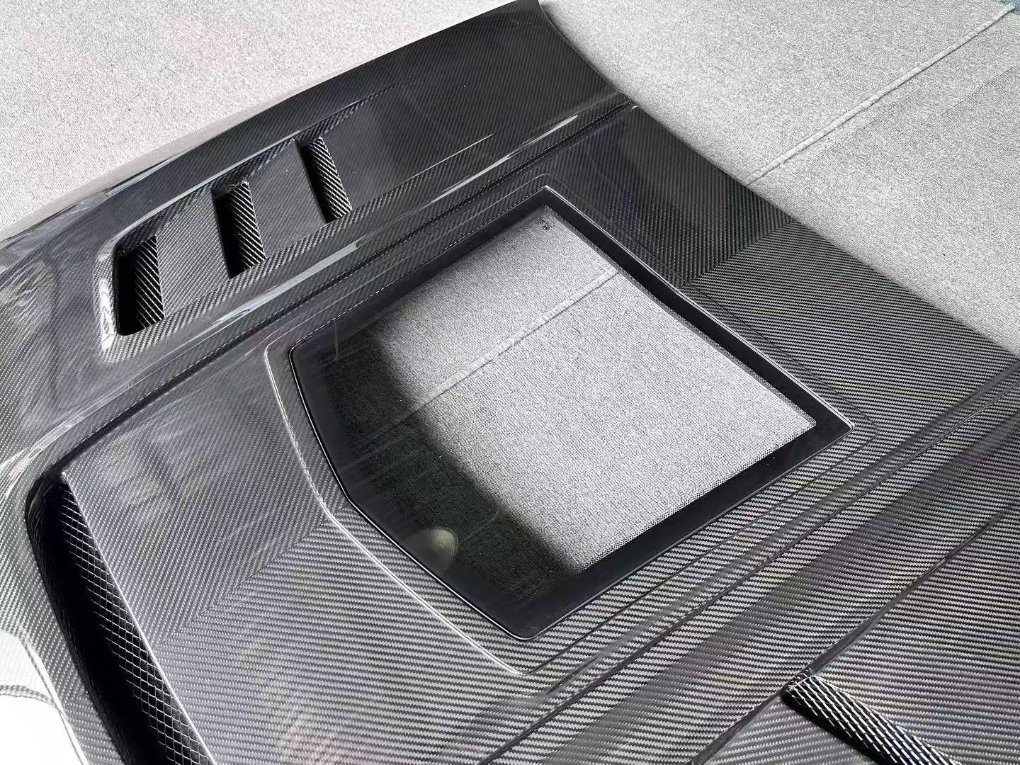 Carbon Fiber Engine Hood Bonnet w/ Transparent window - BMW 5 Series F90 M5