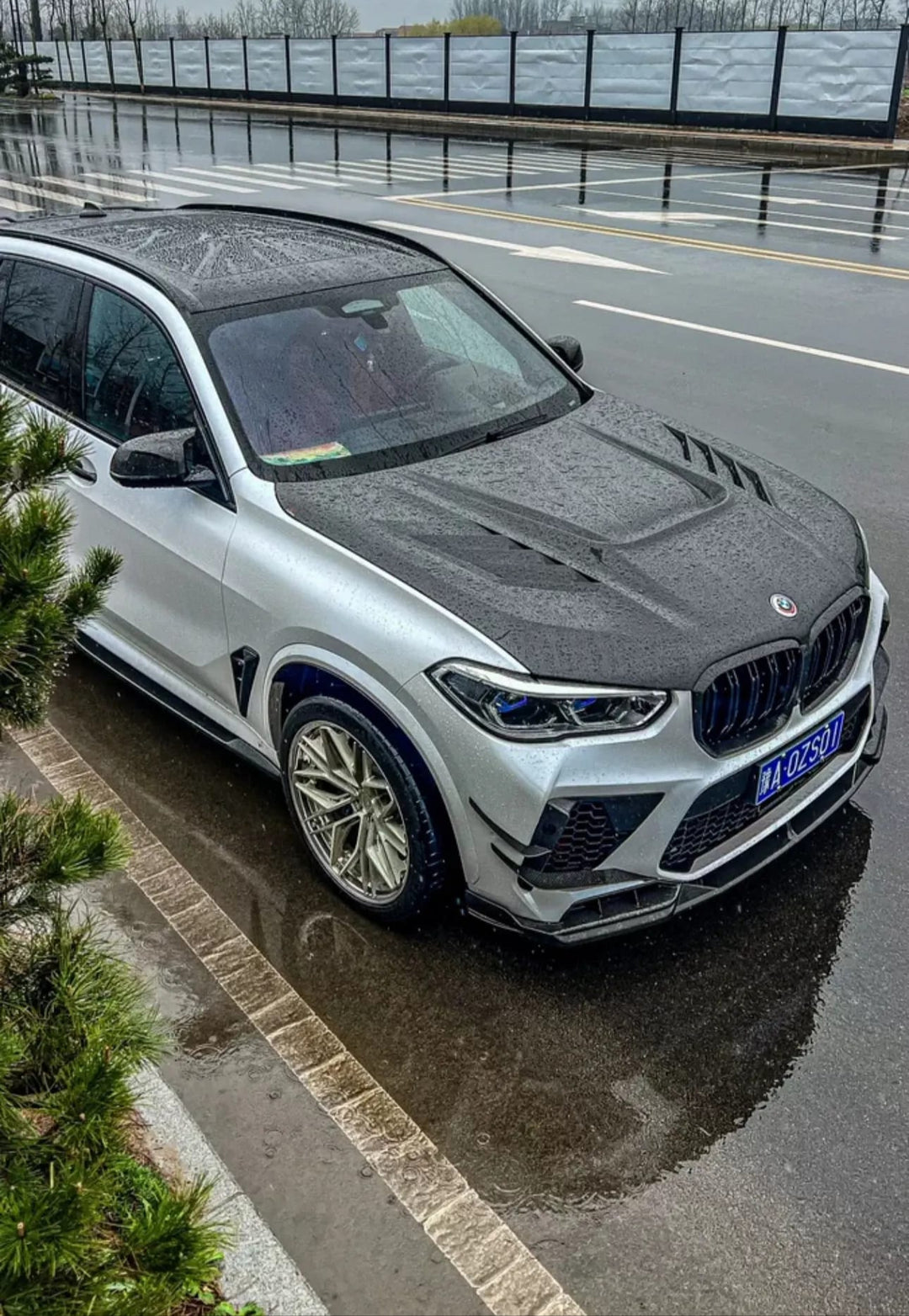 Carbon Fiber Vented Hood - BMW X5M F95 X6M F96 X5 G05 X6 G06