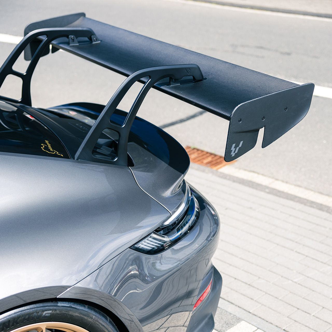 Dry Carbon VA Style Wing for Porsche 911 992 GT3