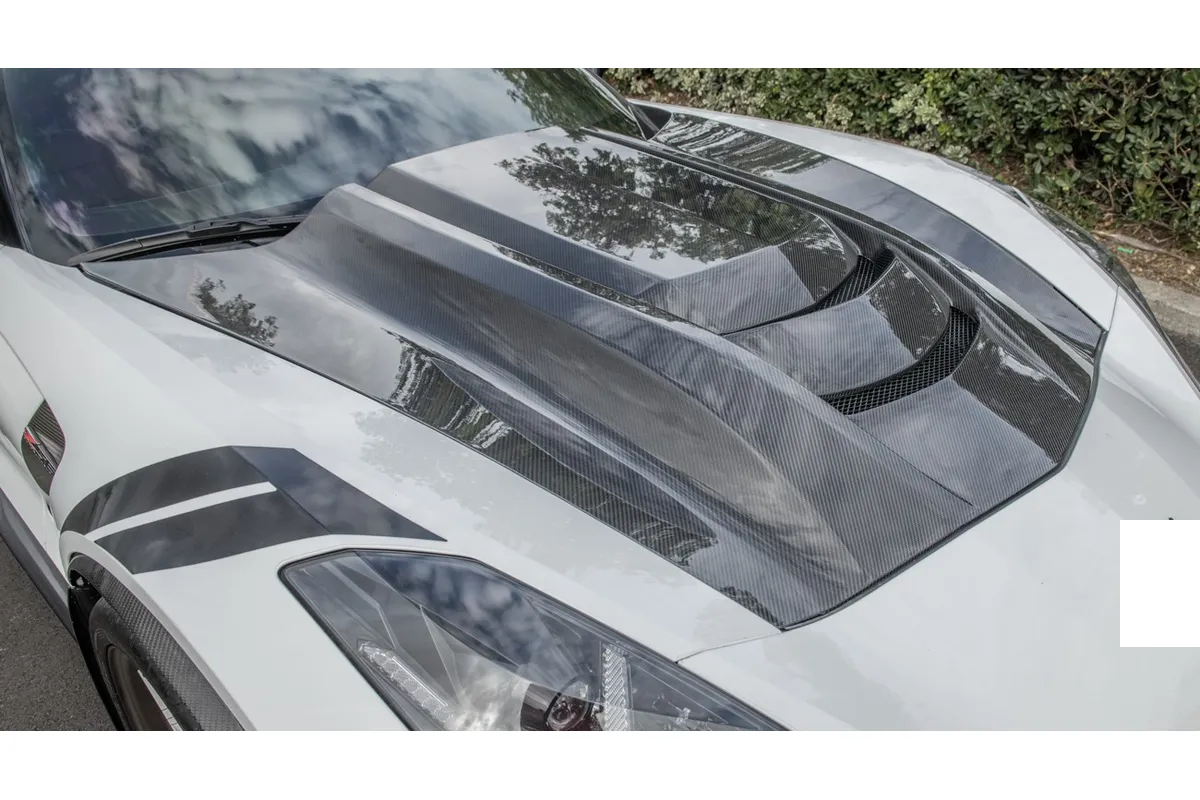 Carbon Fiber Vented Hood V2 - Chevrolet Corvette C7 2014-2019