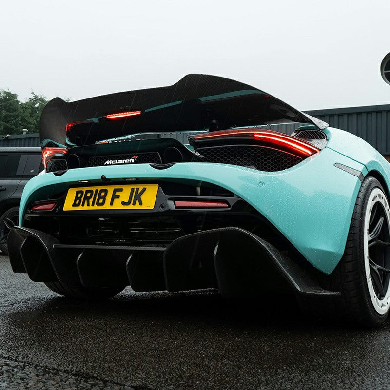 Pre-Preg Dry Carbon Fiber Rear Diffuser - Mclaren 720S