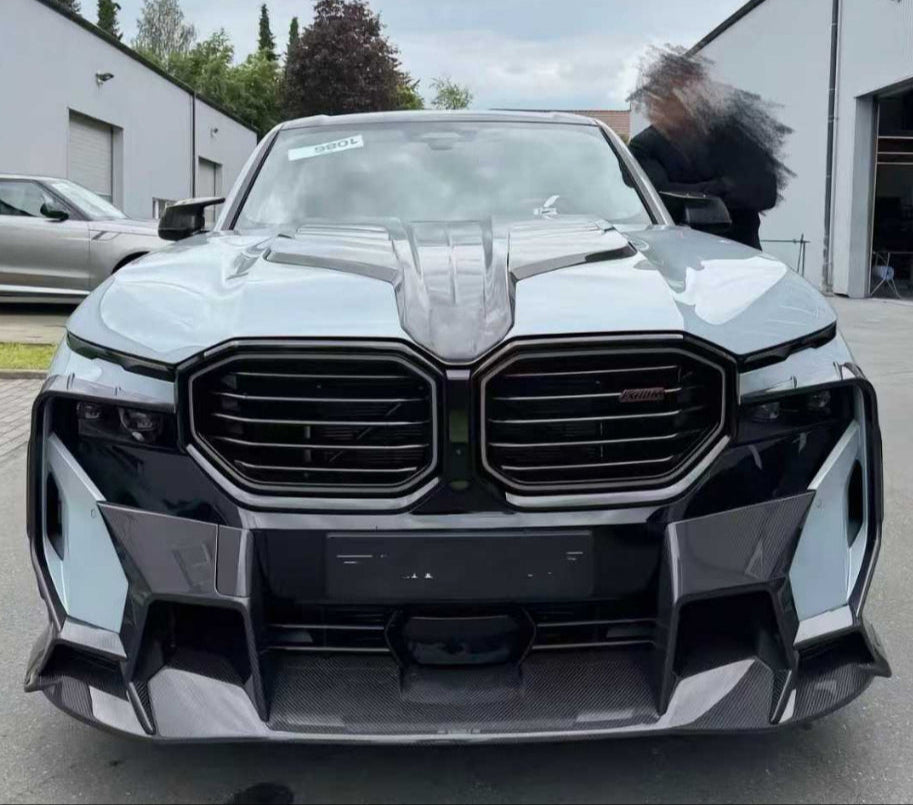 Carbon Fiber M Style Full Body Aero Kit - BMW XM G09