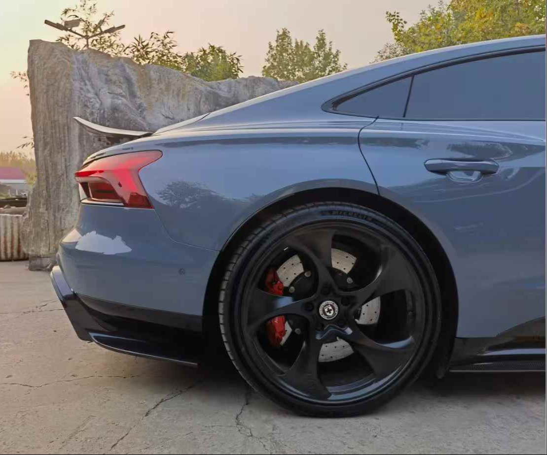 Carbon Fiber Rear Spoiler - Audi RS / E-Tron GT 2020+