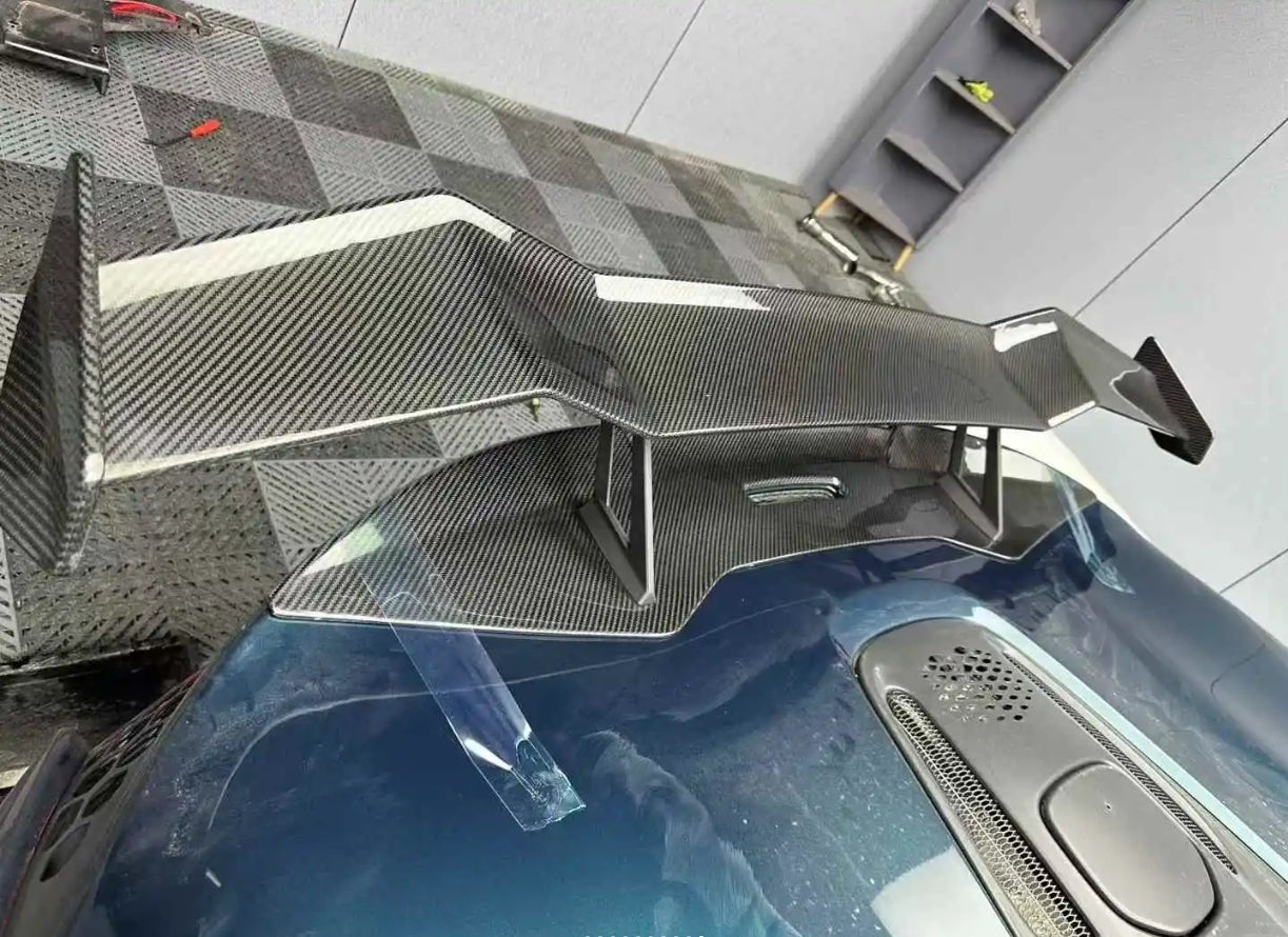 Dry Carbon Fiber AM Trunk Spoiler Wing for Mclaren Artura