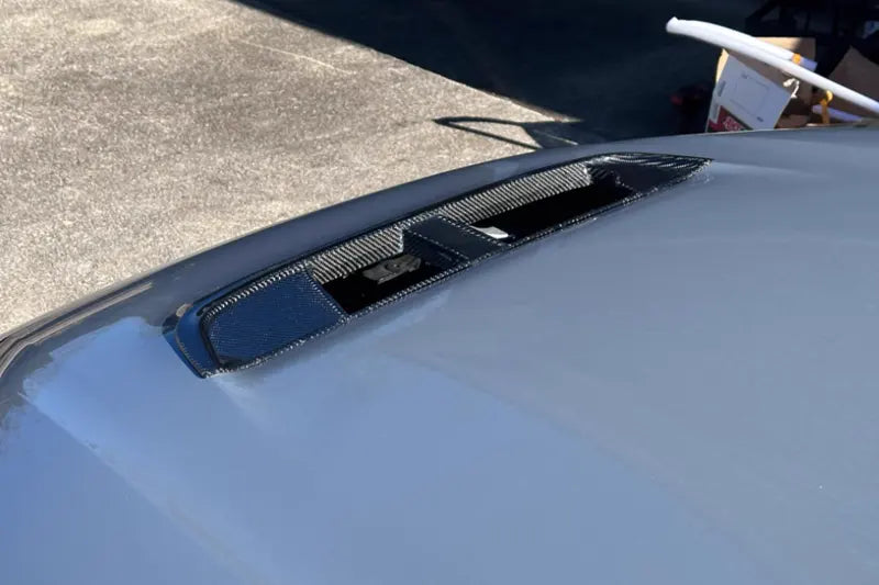 Carbon Fiber Hood Vent Trim V2 - Honda Civic Type R FL5