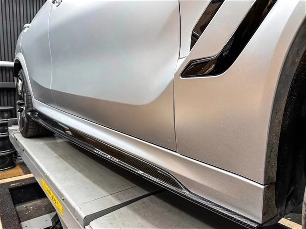 Carbon Fiber Body Kit Side Skirts - BMW G06 F96 X6M