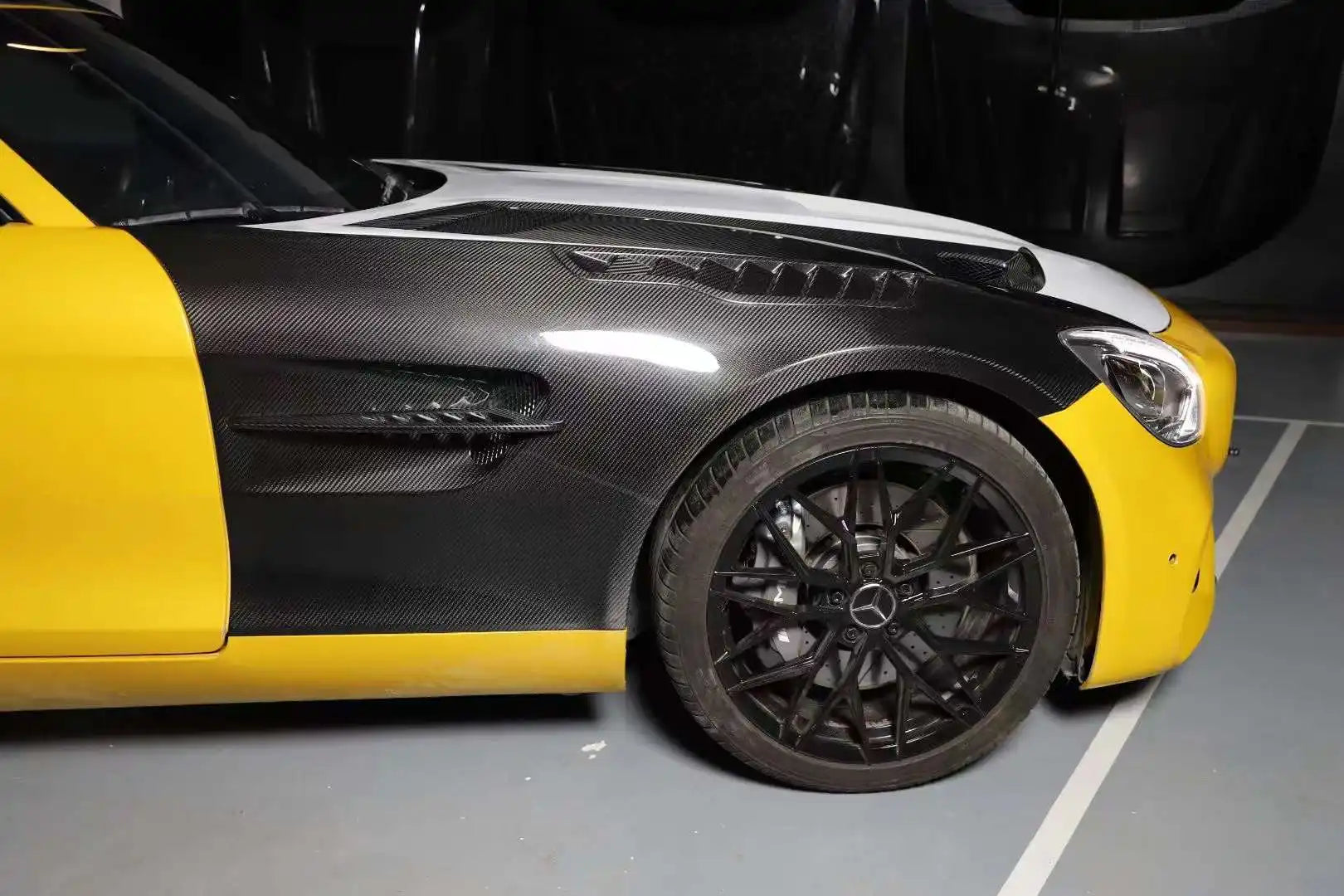 Prepreg Carbon Fiber GT Side Fender Set - AMG GT GTC GTS GTR