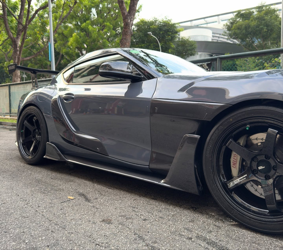 Prepreg Carbon Fiber AD V2 Side Skirts – For Toyota Supra A90/A91 Mk5 (2020+)