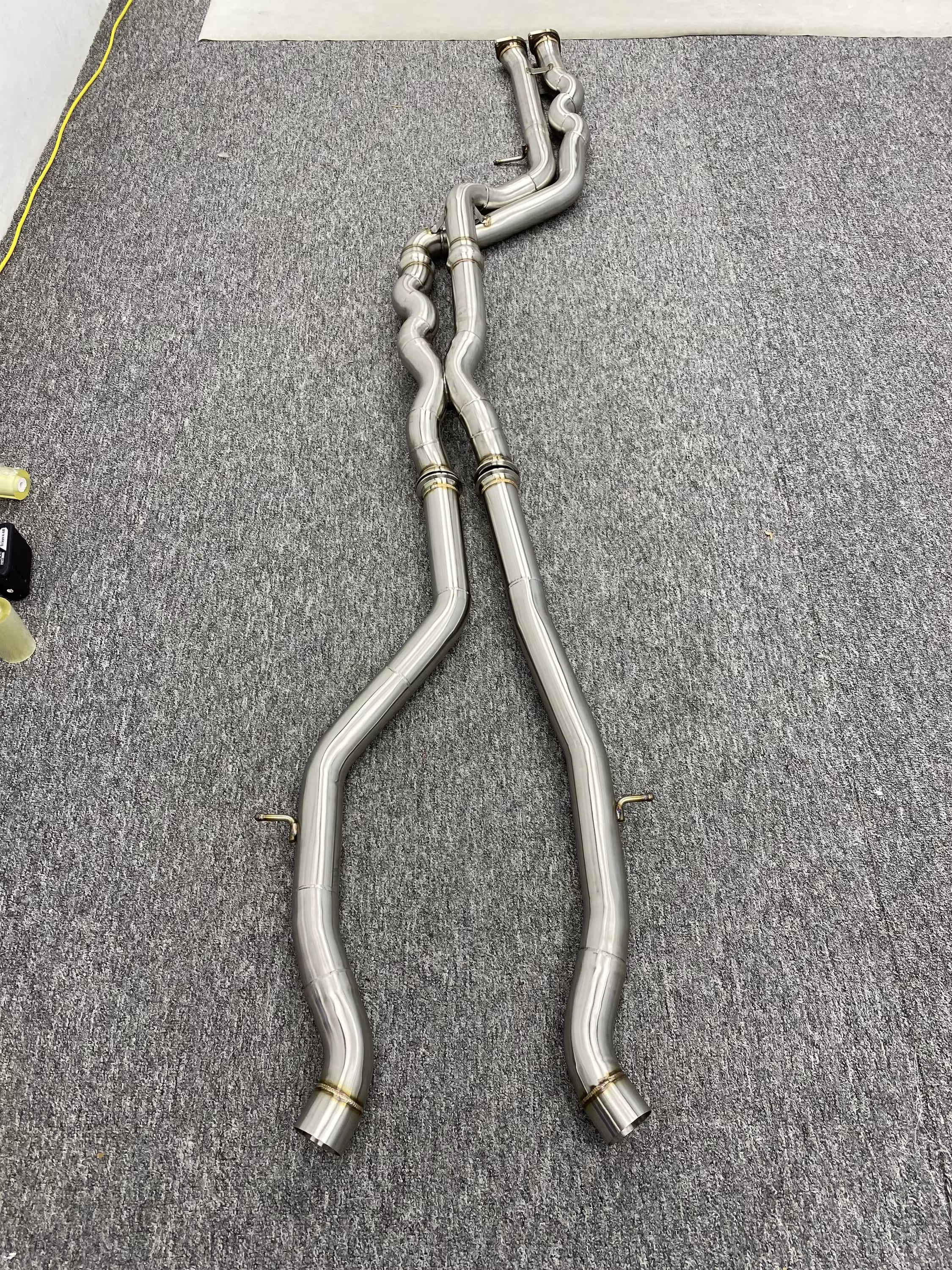 S55 Mid Pipe - BMW M3 M4 F80 F82 F83 S55