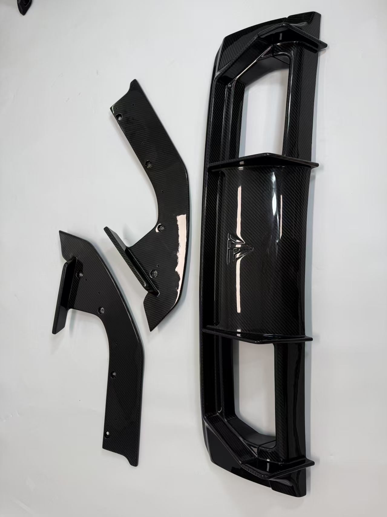 Prepreg Carbon Fiber FD Style Rear Diffuser - BMW  G80 M3 G82 M4