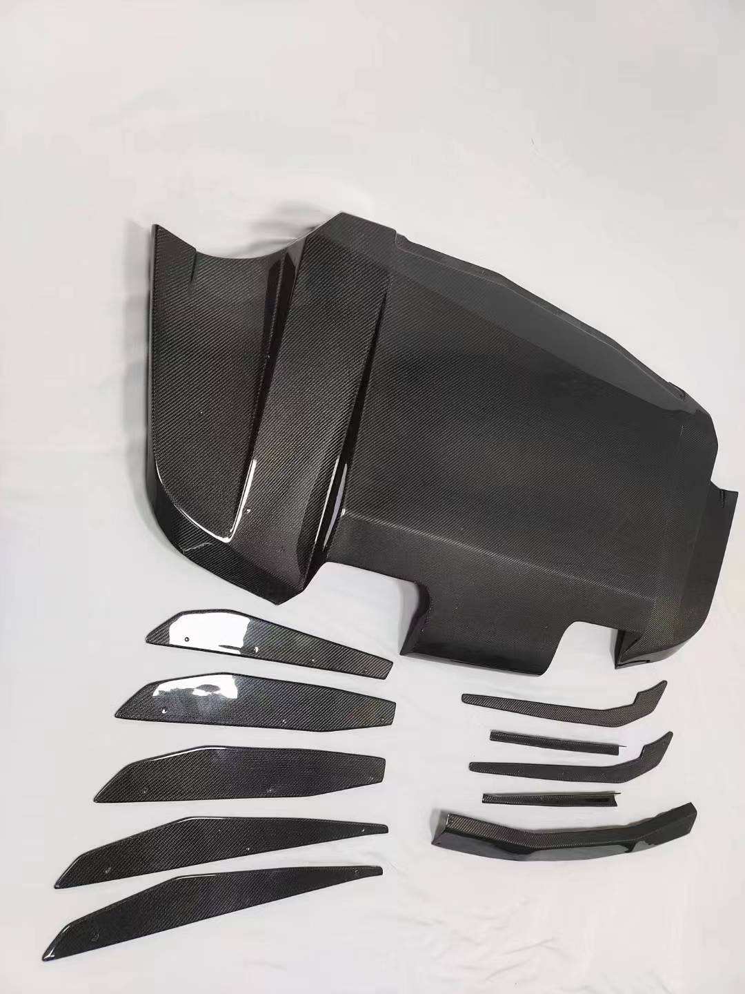 VRS Style Carbon Fiber Rear Diffuser - BMW F80 M3 & F82 / F83 M4