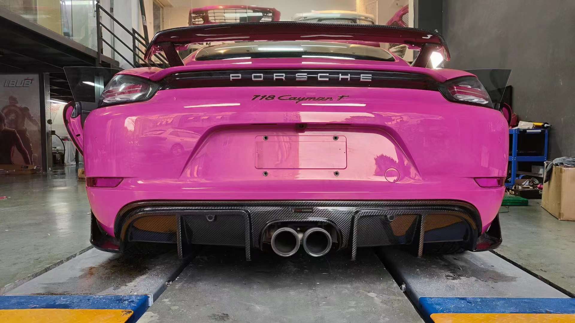 Carbon Fiber Rear Diffuser Gt4 Style -  Porsche 718 Cayman Boxster