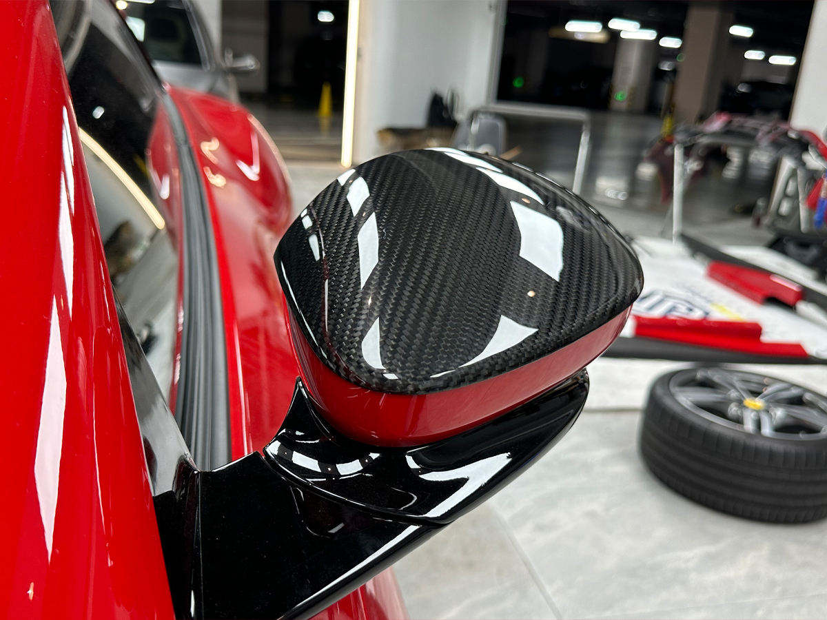 Ferrari Portofino – M-Style Full Dry Carbon Fiber Aerokit