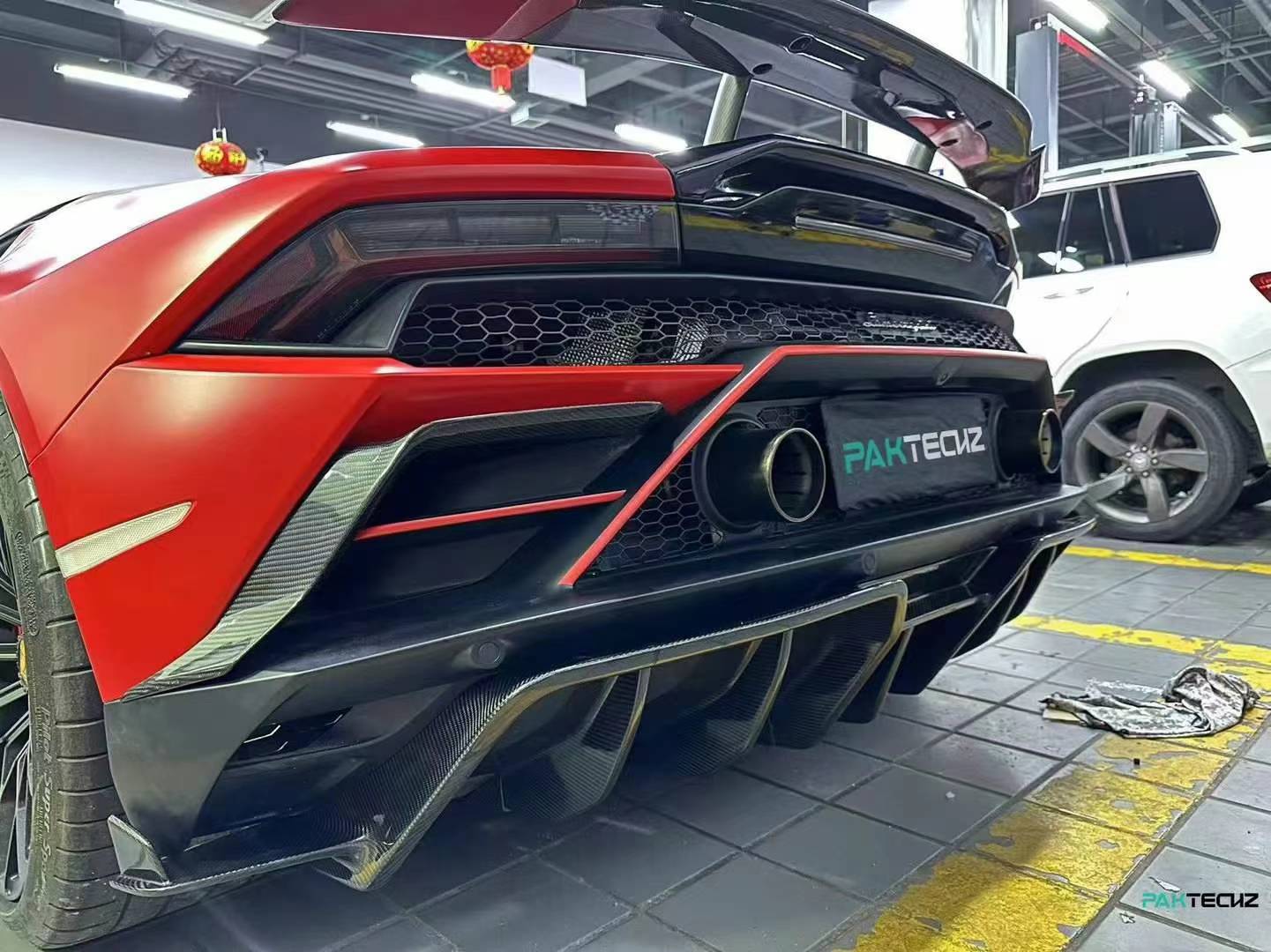 Paktechz Dry Carbon Fiber Rear Bumper Canard Fin -  Lamborghini Huracan EVO