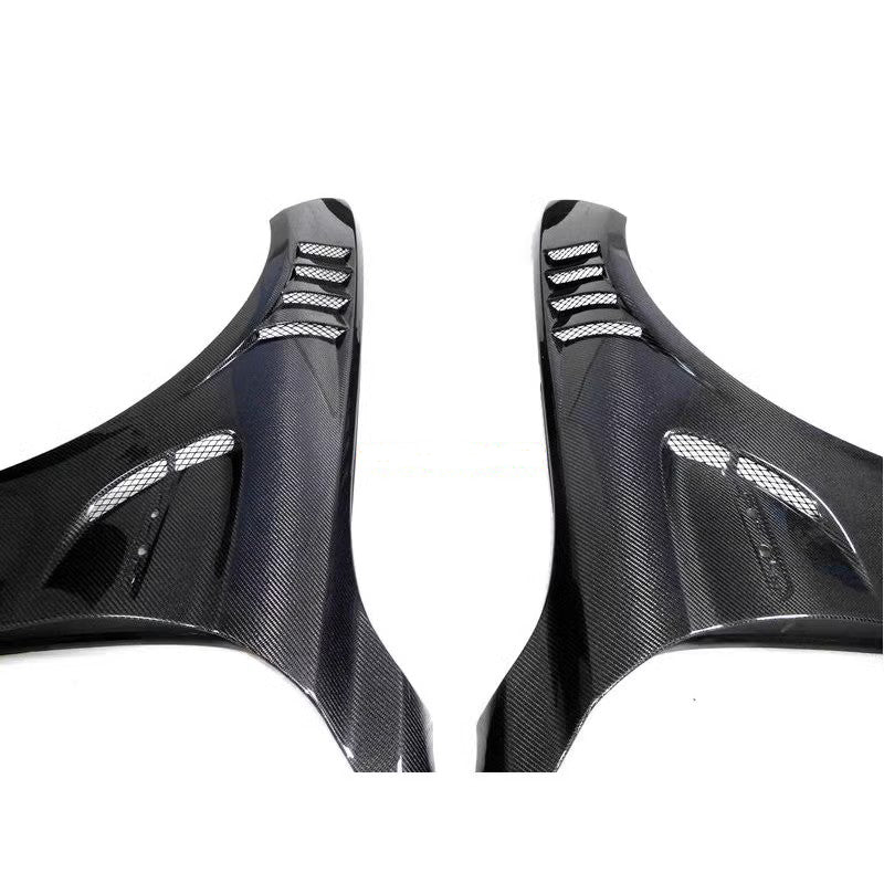 Carbon Fiber Vented Fender V3 - BMW F82 M4