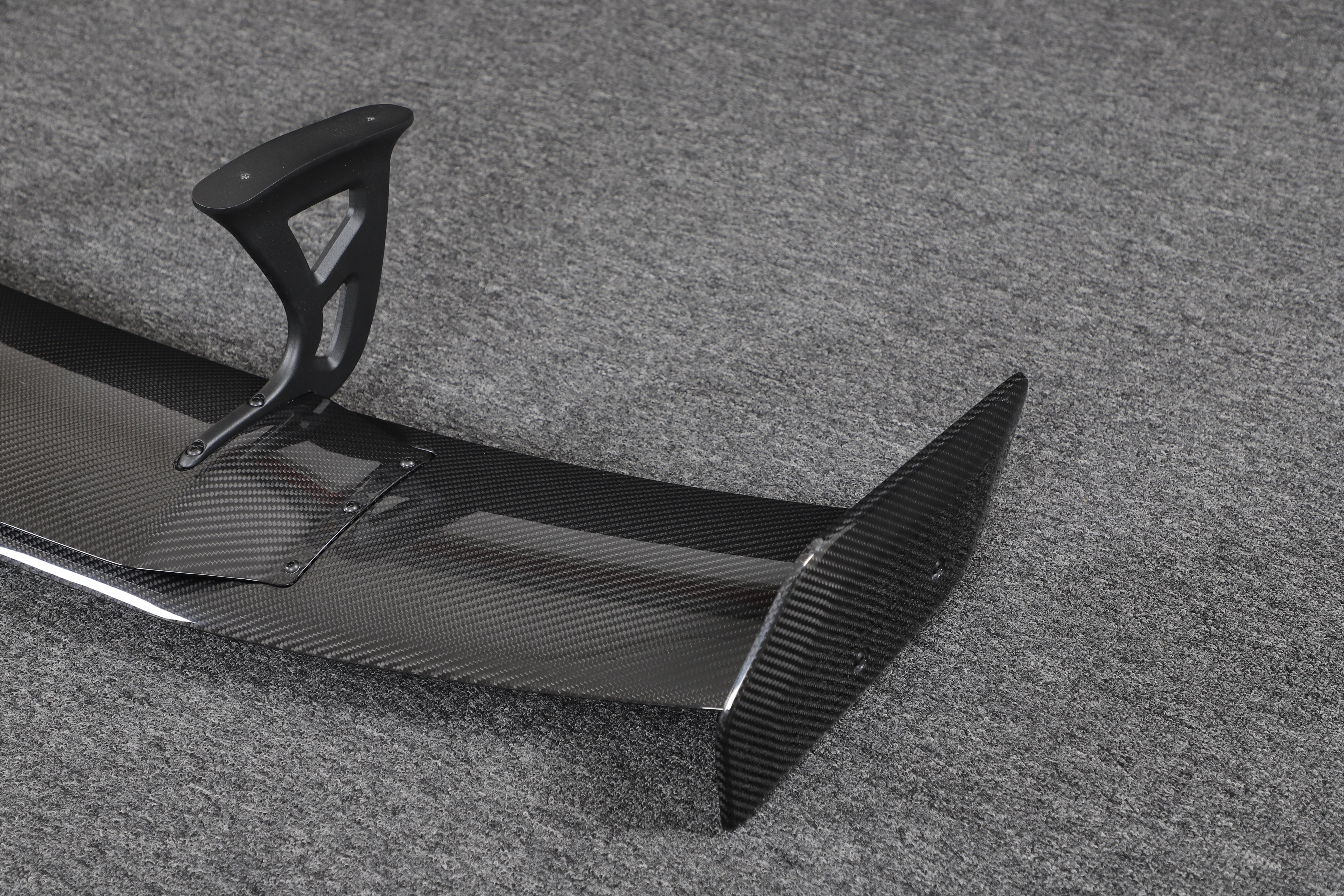 Prepreg Carbon Fiber GT Rear Trunk Wing - BMW G87 M2
