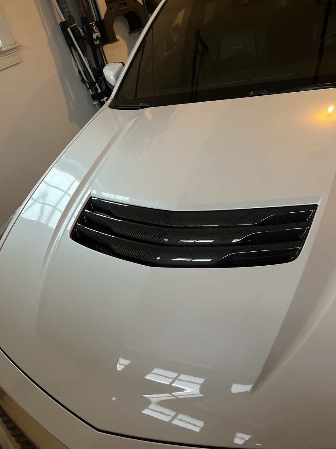 Carbon Fiber Hood Vent scoop - 2016-2020 Cadillac CTS-V