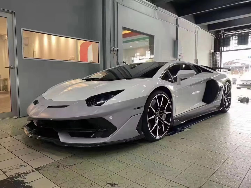 Full Conversion Kit SVJ Style Full Conversion Body Kit - Lamborghini LP700-4 LP720 LP750
