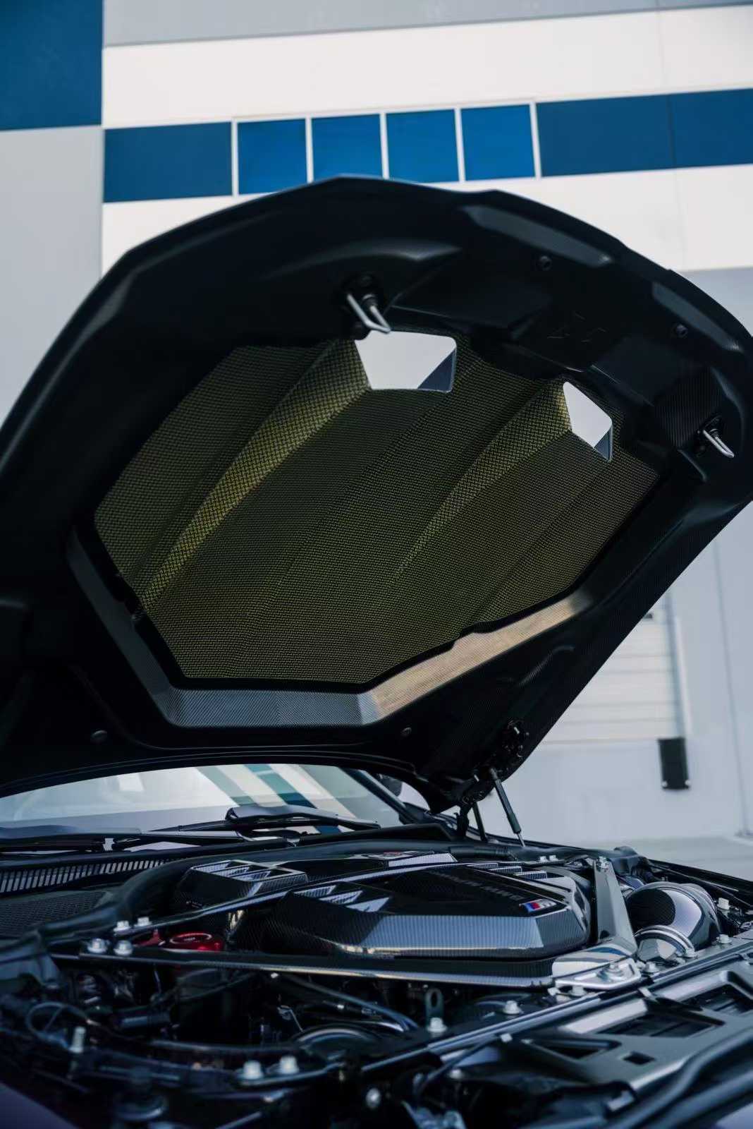 AN Style Carbon fiber Vented Hood w/ Kelvar & Mesh - BMW G80 M3 & G82 / G83 M4