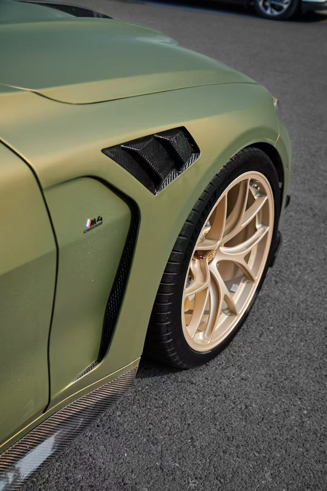 AN Style Dry Vented Carbon Fiber Fender Set - BMW G80 & G81 M3 / G82 & G83 M4
