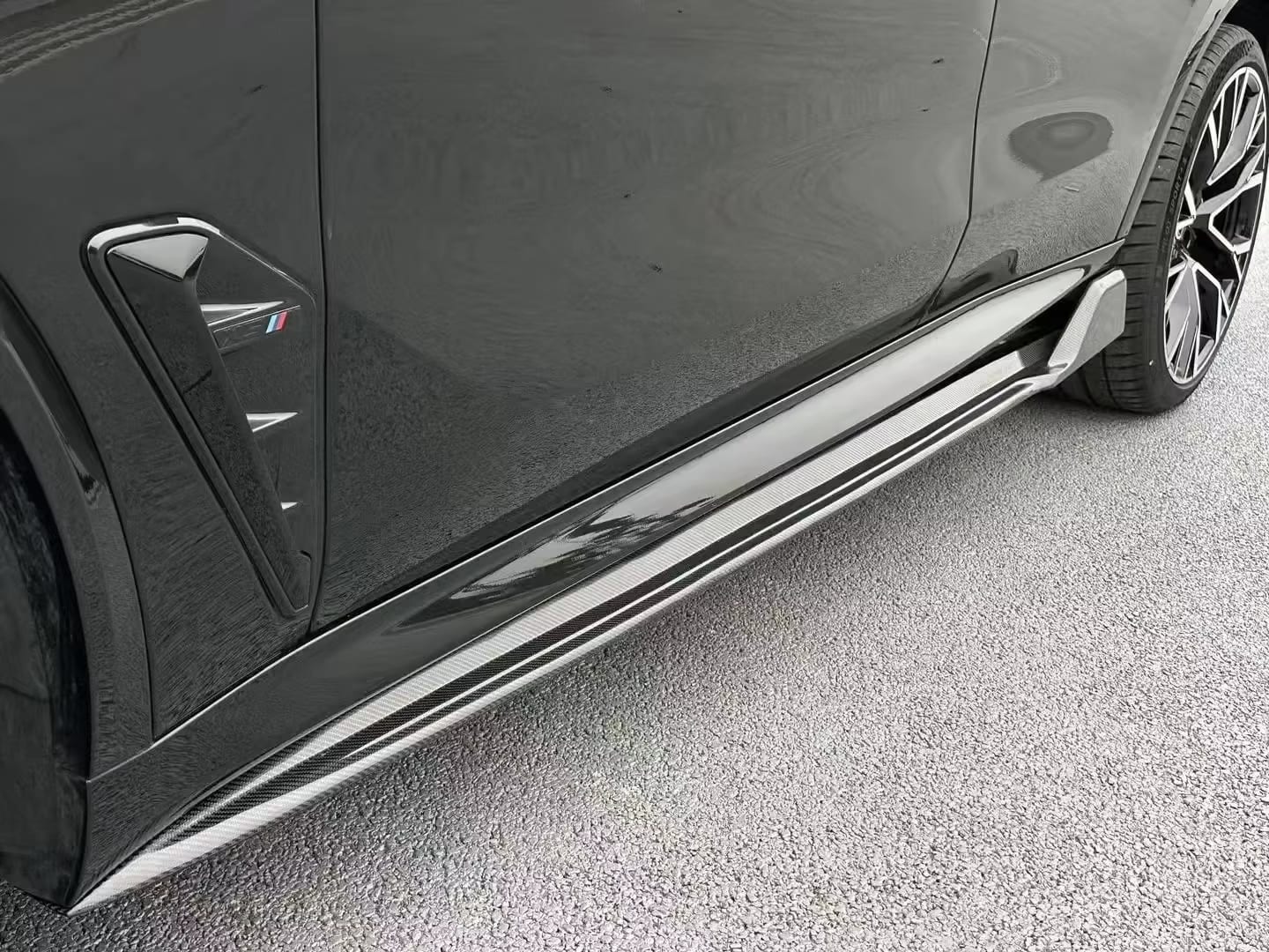 Carbon Fiber Winglet Side Skirts - BMW G05 X5