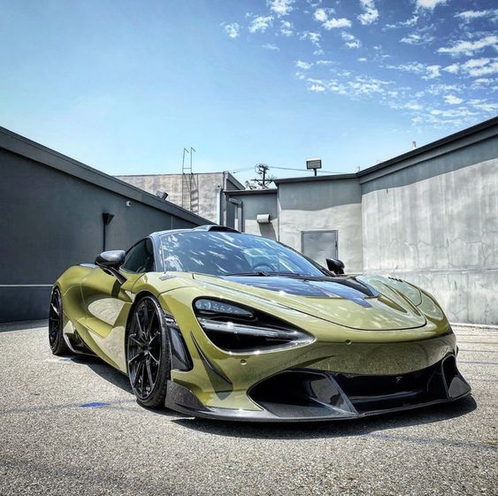 Dry Prepreg Carbon Fiber Front Lip - Mclaren 720s