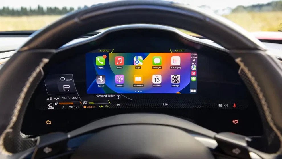 Ferrari SF90 - Wireless Apple CarPlay & Android Auto Interface