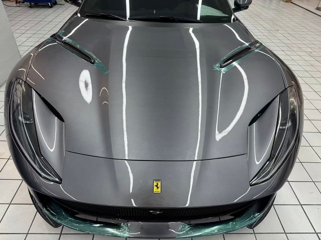 Carbon Fiber hood Vent Trim Cover - Ferrari 812
