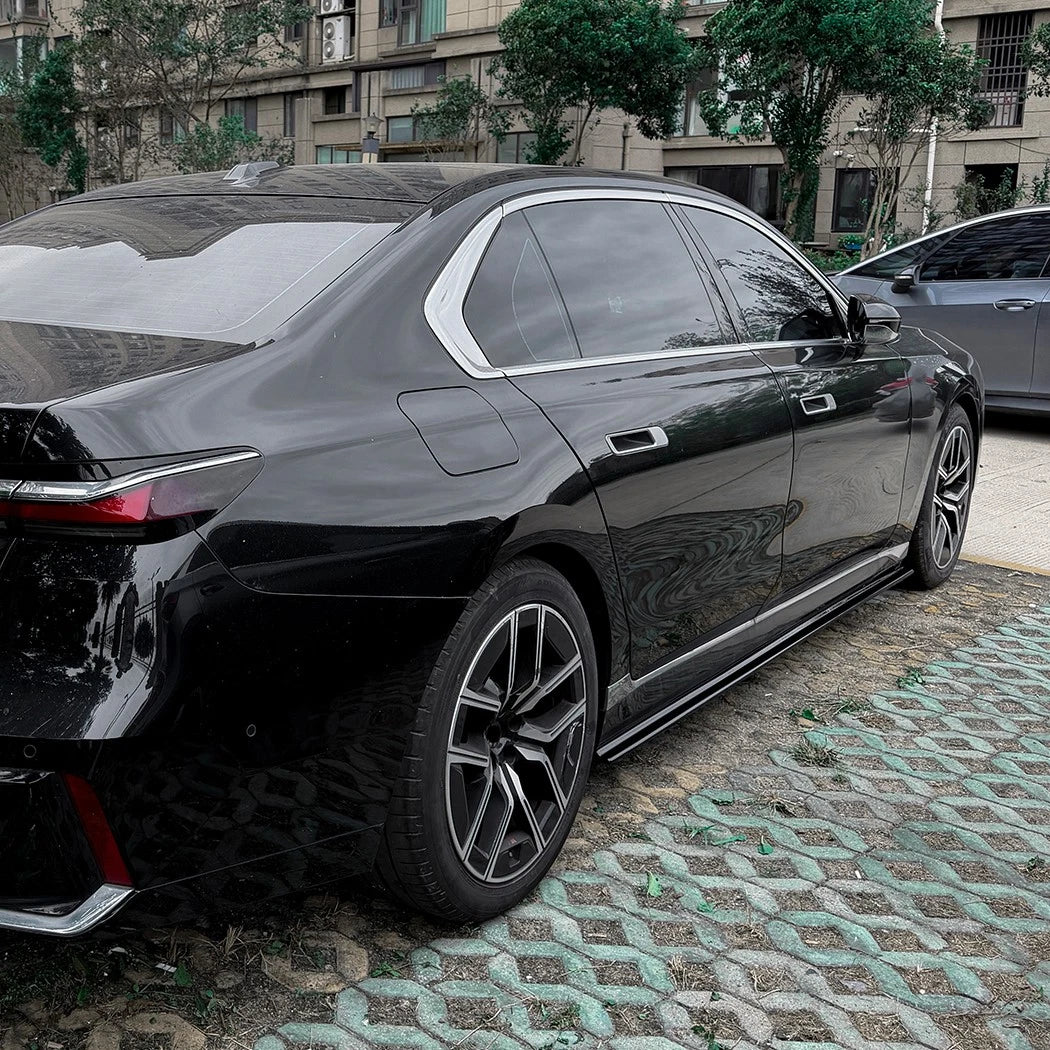 Gloss Black Side Skirt Extension - 2023+ BMW 7-Series G70 G73 M Sport