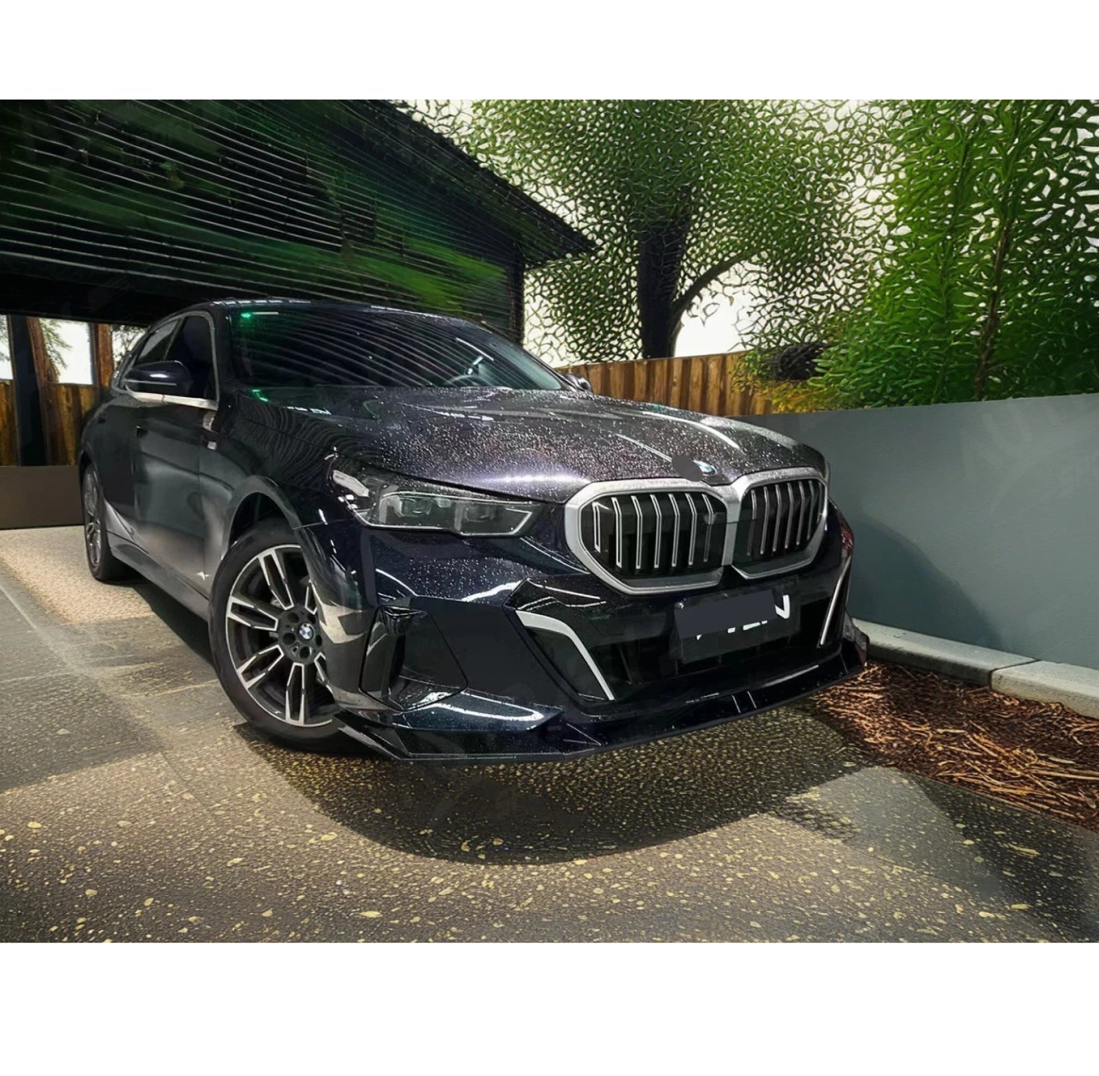 Gloss Black Front Splitter lip V1 - 2024+ BMW 5 Series G60 M Sport