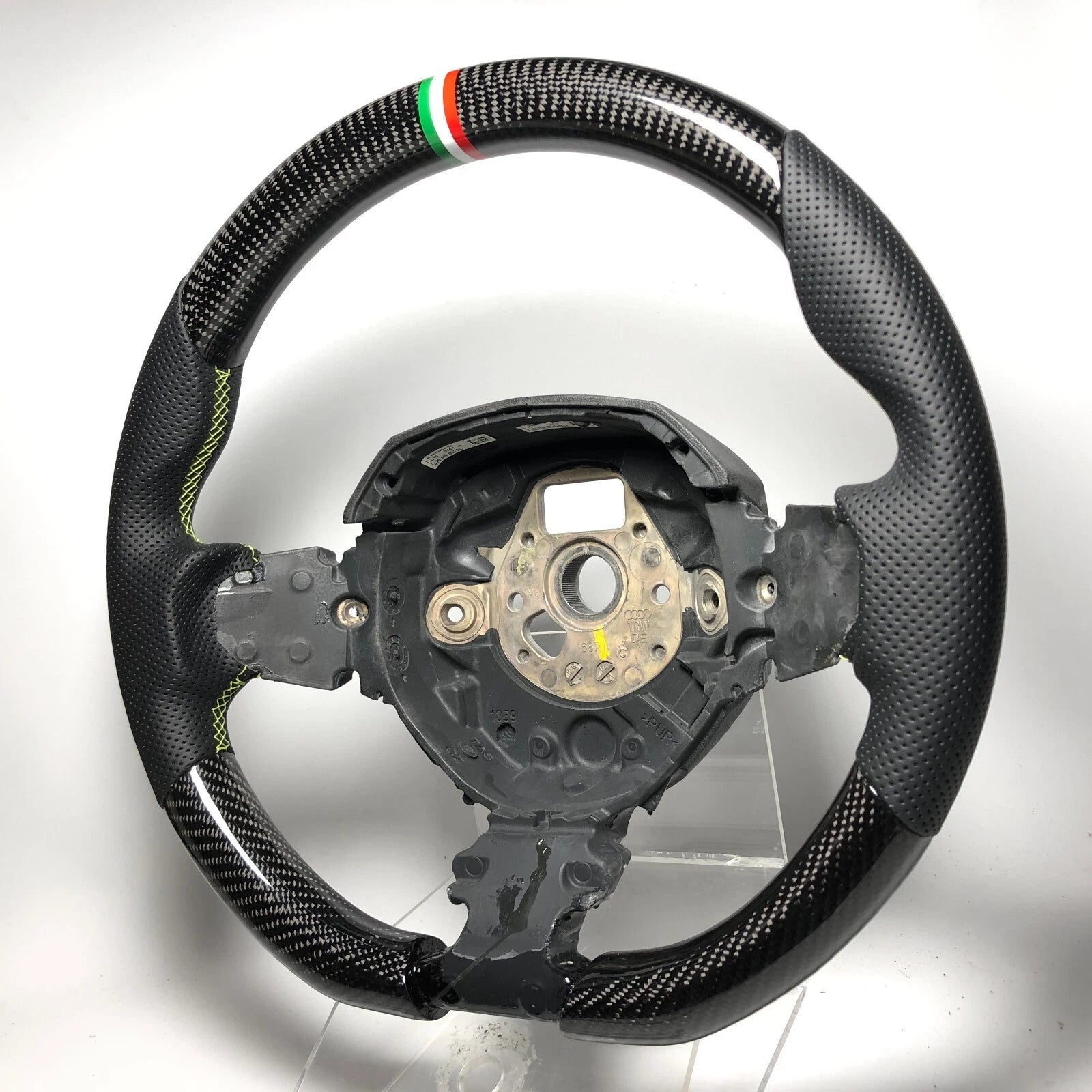 Carbon steering wheel w/ italion Stripe - Lamborghini Aventador SV LP700